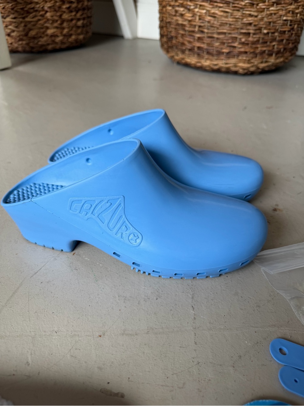 Calzuro Nurses/Doctors Slip-On Clog - Blue